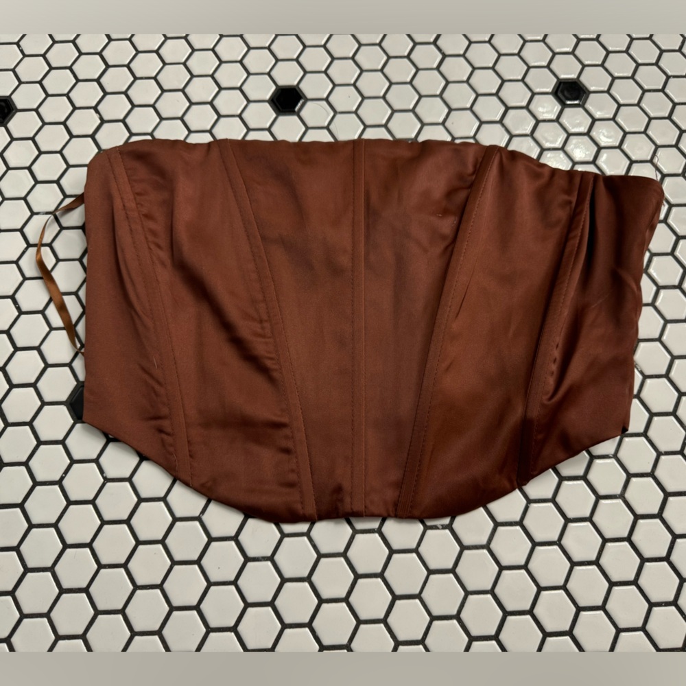 Ryan destiny strapless top size small no tag for size